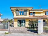 Casa, DUE CARRARE, 369.000 €, 276,00 mq