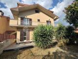 Appartamento, GUIDONIA MONTECELIO, 258.000 €, 180,00 mq