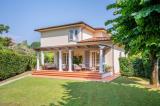 Casa, FORTE DEI MARMI, <i>A richiesta</i>, 225,00 mq