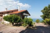Casa, SILVI, <i>A richiesta</i>