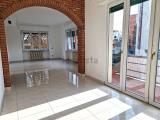 Appartamento, VEDANO AL LAMBRO, 285.000 €, 157,00 mq