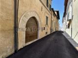 Appartamento, L