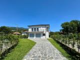 Casa, GAVIRATE, 630.000 €, 317,00 mq