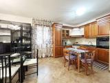 Appartamento, CASTIGLIONE DELLE STIVIERE, 239.000 €, 131,00 mq
