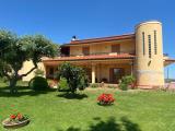 Casa, PENNE, 330.000 €, 250,00 mq