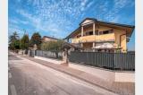 Casa, CESANO MADERNO, 449.000 €, 220,00 mq