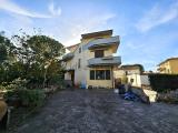 Casa, CAMPI BISENZIO, 670.000 €, 250,00 mq