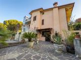 Casa, PERUGIA, 375.000 €, 350,00 mq