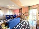 Appartamento, CARONNO PERTUSELLA, 195.000 €, 126,00 mq
