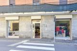 Superfici commerciali, ERBA, 90.000 €, 130,00 mq