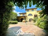 Casa, MASSAROSA, 750.000 €, 357,00 mq