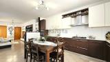 Appartamento, MONTICELLO BRIANZA, 193.000 €, 186,00 mq