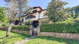 Casa, BARGA, 450.000 €, 293,00 mq