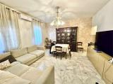 Casa, VERONA, 347.000 €, 189,00 mq
