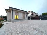 Casa, CARMAGNOLA, 339.000 €, 90,00 mq