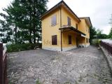 Casa, SERRAMAZZONI, 270.000 €, 230,00 mq