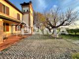 Casa, FORLI, 495.000 €, 392,00 mq
