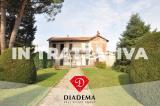 Casa, BESNATE, 99.000 €, 231,00 mq