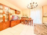 Appartamento, MALNATE, 122.000 €, 80,00 mq