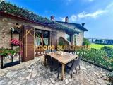 Casa, DESENZANO DEL GARDA, 750.000 €, 240,00 mq