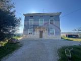 Casa, MONTELABBATE, 350.000 €, 335,00 mq