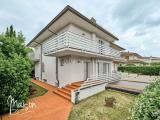 Casa, POGGIO A CAIANO, 750.000 €, 290,00 mq