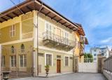 Casa, SALUZZO, 750.000 €, 238,00 mq