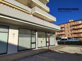 Superfici commerciali, MONDOLFO, 79.000 €, 70,00 mq