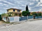 Casa, CAMERATA PICENA, 425.000 €, 370,00 mq