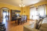 Appartamento, PALOMBARA SABINA, 90.000 €, 80,00 mq