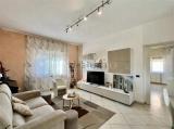 Casa, DESENZANO DEL GARDA, 325.000 €, 130,00 mq