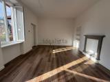 Appartamento, CARATE BRIANZA, 140.000 €, 58,00 mq