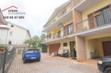 Casa, L