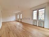 Appartamento, REGGIO NELL