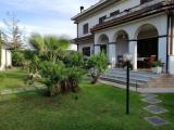 Casa, POMEZIA, 460.000 €, 490,00 mq