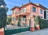 Casa, VERBANIA, 700.000 €, 300,00 mq