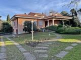 Casa, ERBA, 800.000 €, 400,00 mq