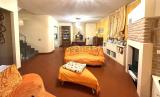 Casa, PISTOIA, 620.000 €, 230,00 mq