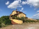 Casa, MONTOPOLI IN VAL D