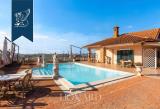 Casa, MONTEROTONDO, 1.590.000 €, 580,00 mq
