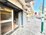 Affitto, Superfici commerciali, NAPOLI, 550 €, 35,00 mq