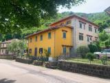 Casa, RE, <i>A richiesta</i>, 400,00 mq