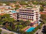 Casa, CAMAIORE, <i>A richiesta</i>, 1000,00 mq