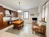 Casa, CASTELFIORENTINO, 290.000 €, 280,00 mq