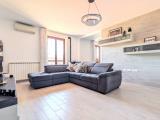 Appartamento, CURA CARPIGNANO, 225.000 €, 123,00 mq
