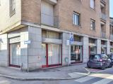 Superfici commerciali, SEREGNO, 290.000 €, 180,00 mq