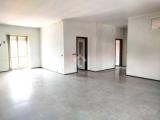 Superfici commerciali, GIAVENO, 300.000 €, 180,00 mq