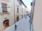 Superfici commerciali, L