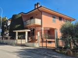 Casa, FERMO, 450.000 €, 270,00 mq