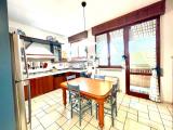 Superfici commerciali, FERRARA, 230.000 €, 178,00 mq